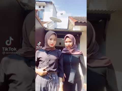 TIKTOK JILBABS CANTIK & SEXY @WINDAWEYEE