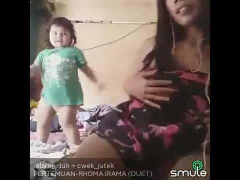 TKW stress goyang telanjang di SMULE