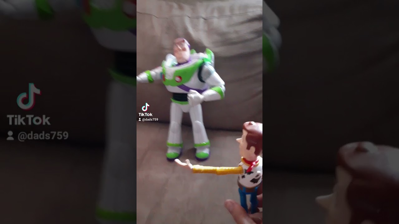 TOY STORY TIK TOK