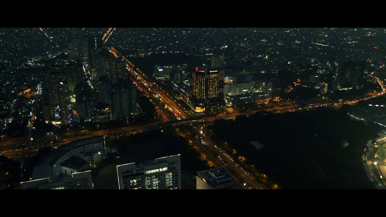 Trailer Film Rumput Tetangga