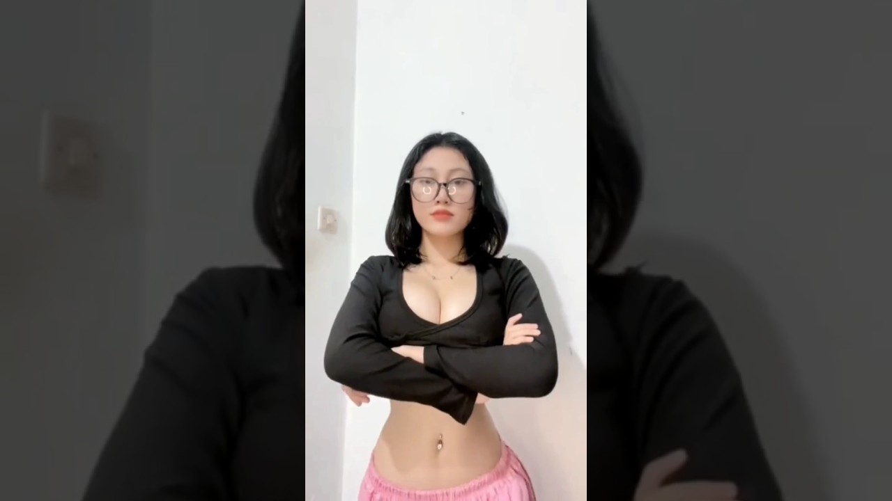 trend goyang Tik tok viral 😍 akun Tik tok @ejahazel