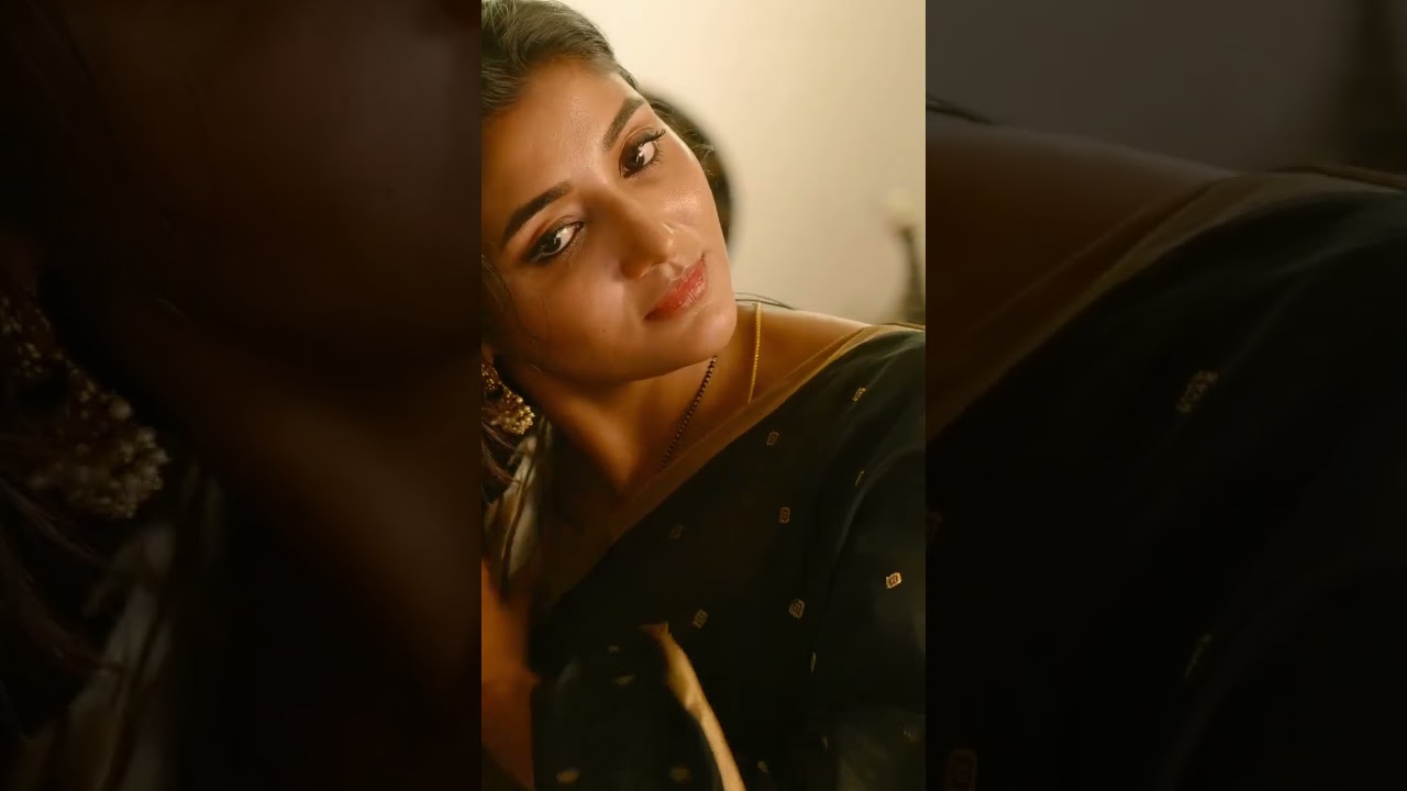 #Trending #cute #reels #saree #telugu #song #trending #viral #beautiful #hot #navel #Aunty #Romantic
