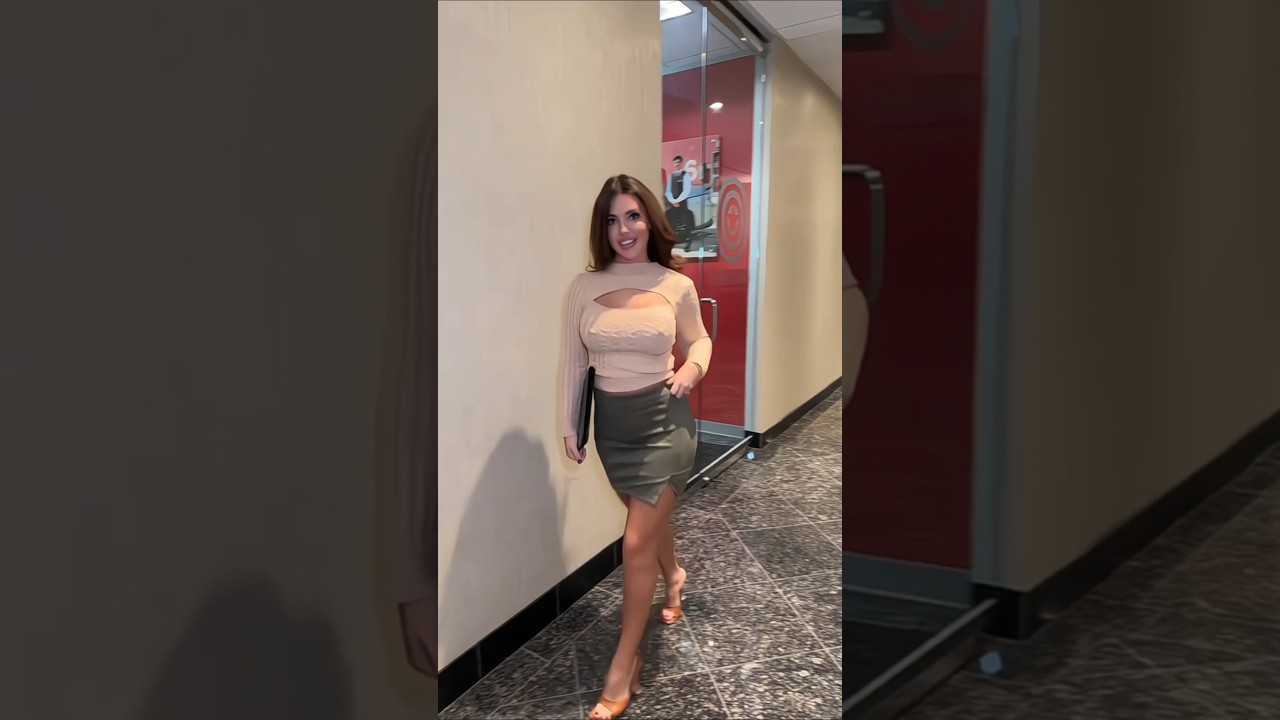 Trendy Short Dresses That Make You STAND OUT! 💃✨ | #FashionGoals #OOTD