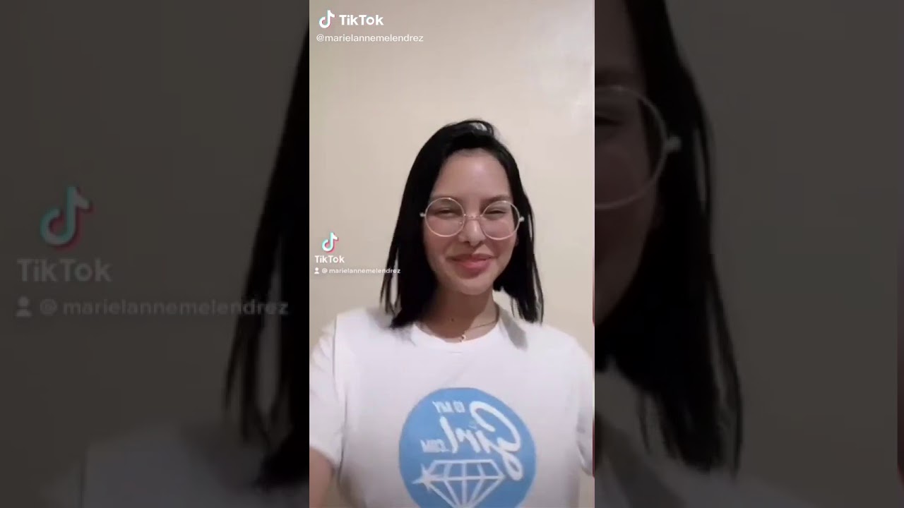 Tshirt to Sexy Dress Huge tits with big nips slips