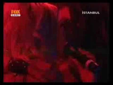 Tuğba Ekinci - Boynuz 1