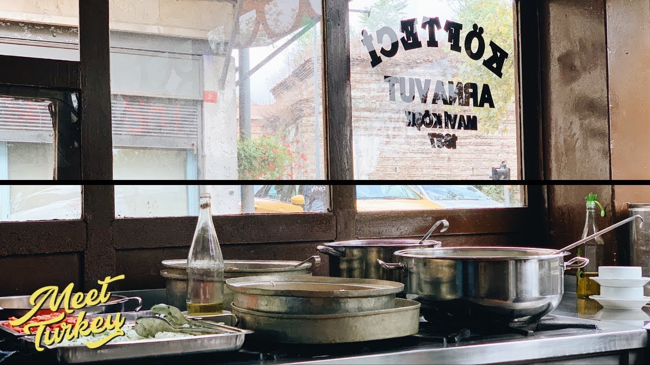 Turkish Meatballs Are Delicious - Köfteci Arnavut Balat 🇹🇷