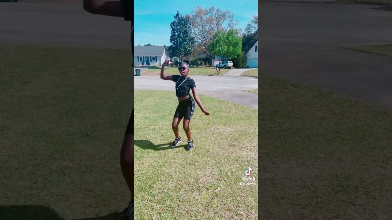 Twerkulator (TikTok Challenge)