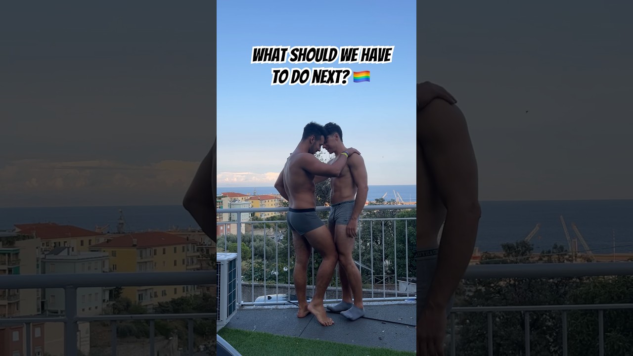 TWITTER : johnnyrichsxx IG : johnnyrichs #lgbt #gay #shorts