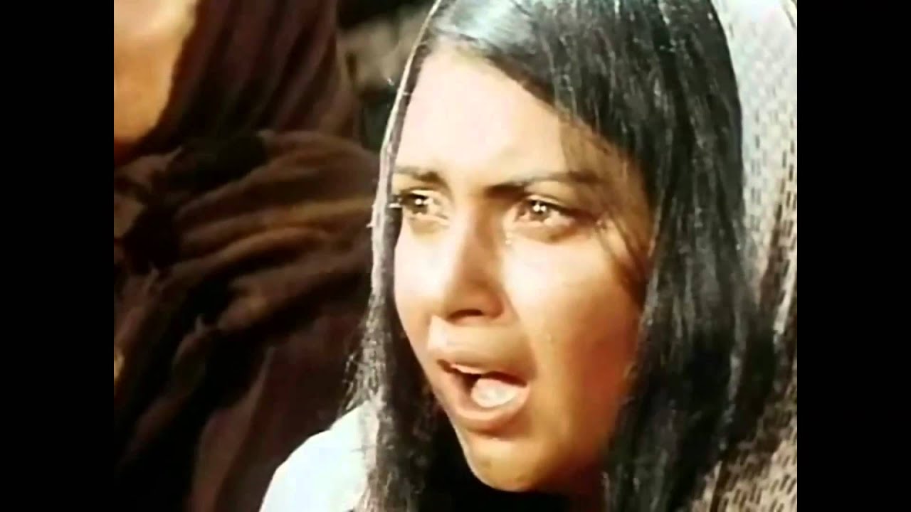 Two Mules For Sister Sara - Saraya İki Katır Film Fragman