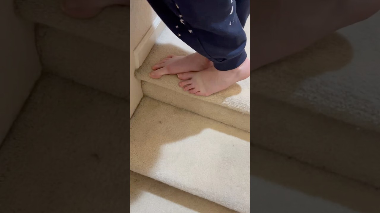 Unaware Under sisters foot