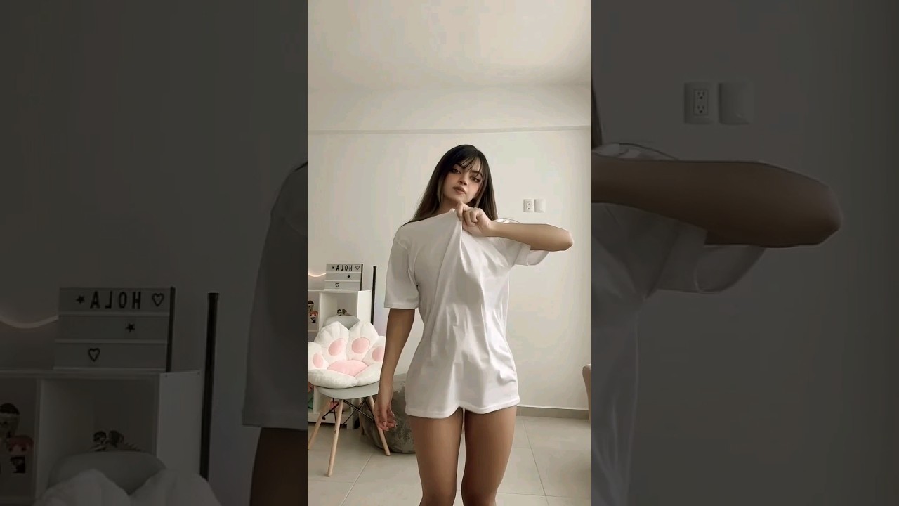 Under 😍 #cute #anime #hentai #shorts