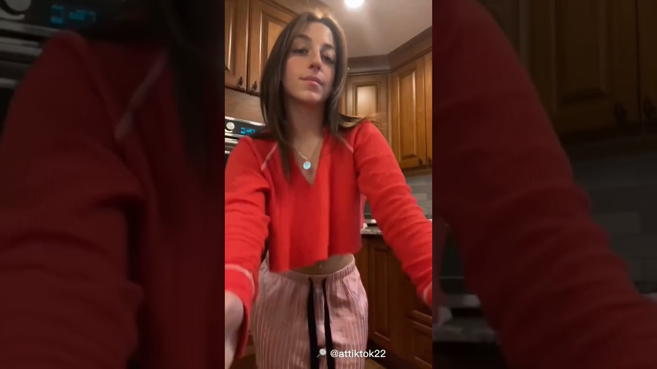 #underboob #croptop