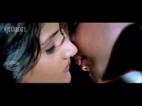 Urvashi Dholakia KissHD HIGH0