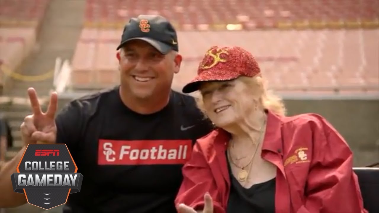 USC Trojans inspired by longtime fan’s cancer fight | College GameDay | ESPN