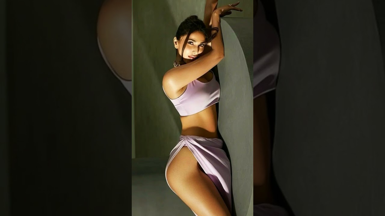 Vaani Kapoor So Hot Sexy Bikini Bollywood Only Actress Navel #vaanikapoor #shorts