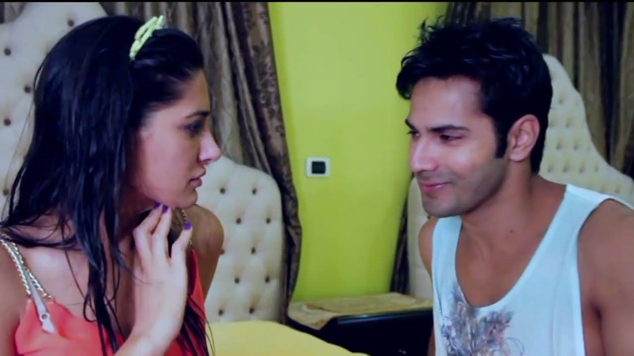Varun Dhawan & Nargis Fakhri Intense Kiss Scene | Hot Romantic Bollywood Kiss | Main Tera Hero