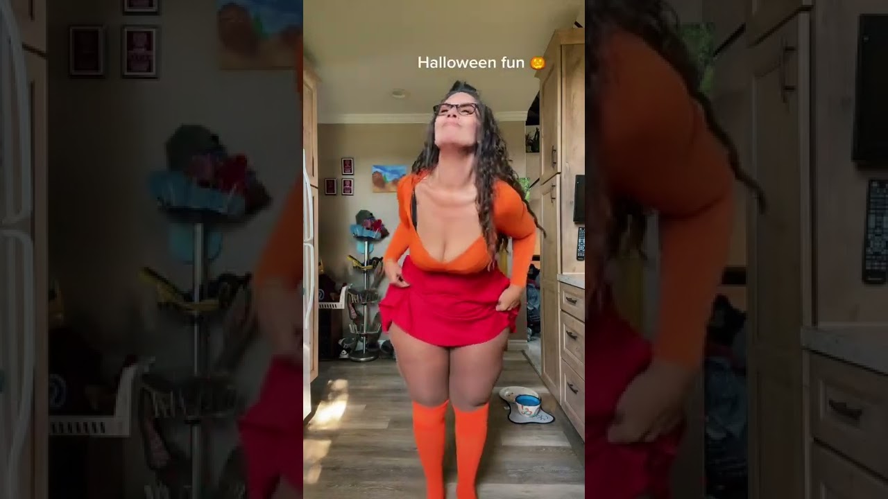 Velma cosplay #cosplay #velma #happy #bodypostivity