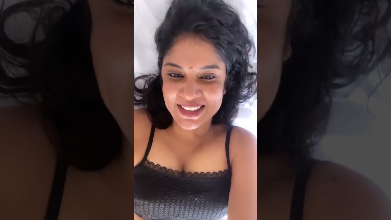 #vijay tv actress cleavage #leo