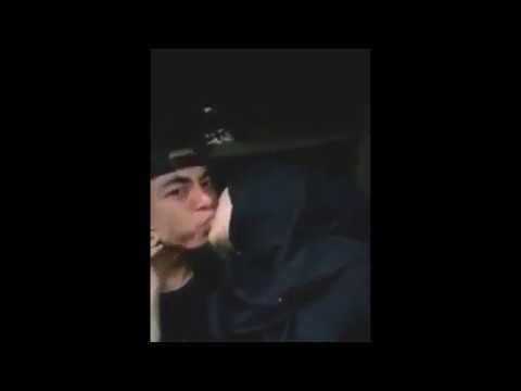 VIRAL❗❗ Ciuman Bibir anak jaman now ( jomblo,yakin bakalan kuat)
