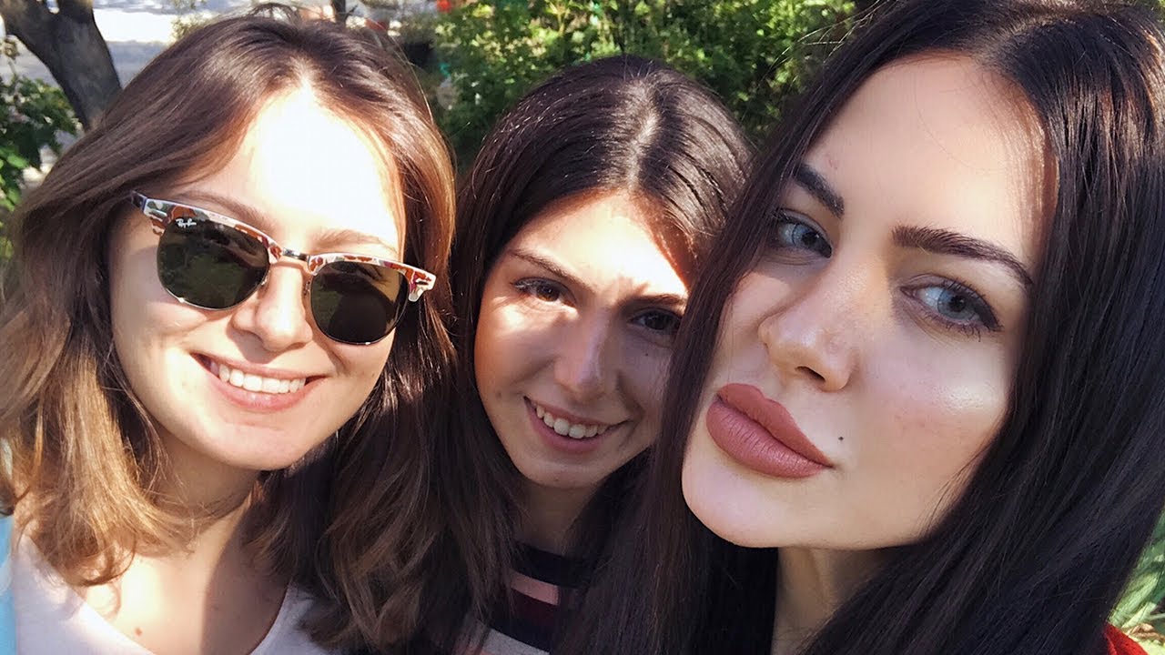 VLOG 11 | Evde kız kıza eğlence - Kanlıca gezisi