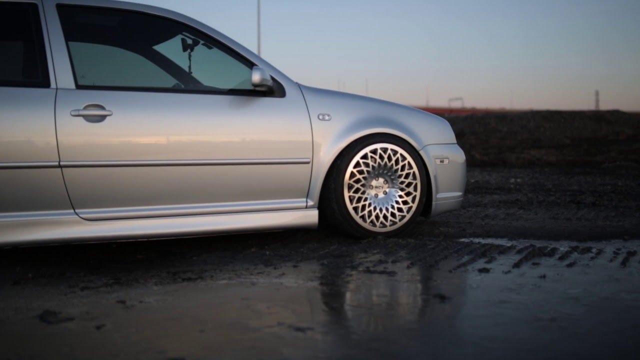 Volkswagen MK4 R32
