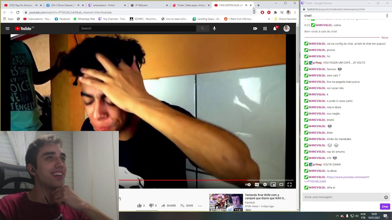 vomitando na cabeça do novinho gostoso