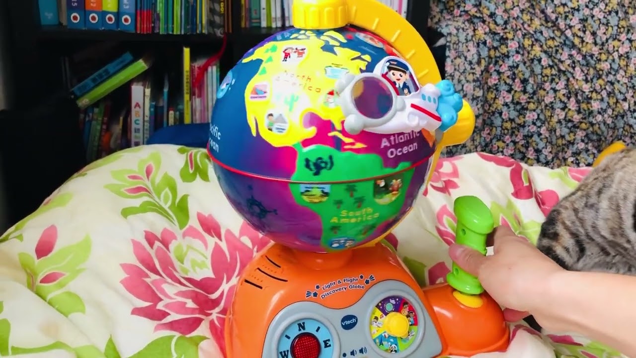 【玩具開箱】玩中學～Vtech聲光探索互動地球儀