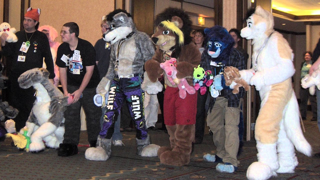 WHAT IS A MURRSUIT?