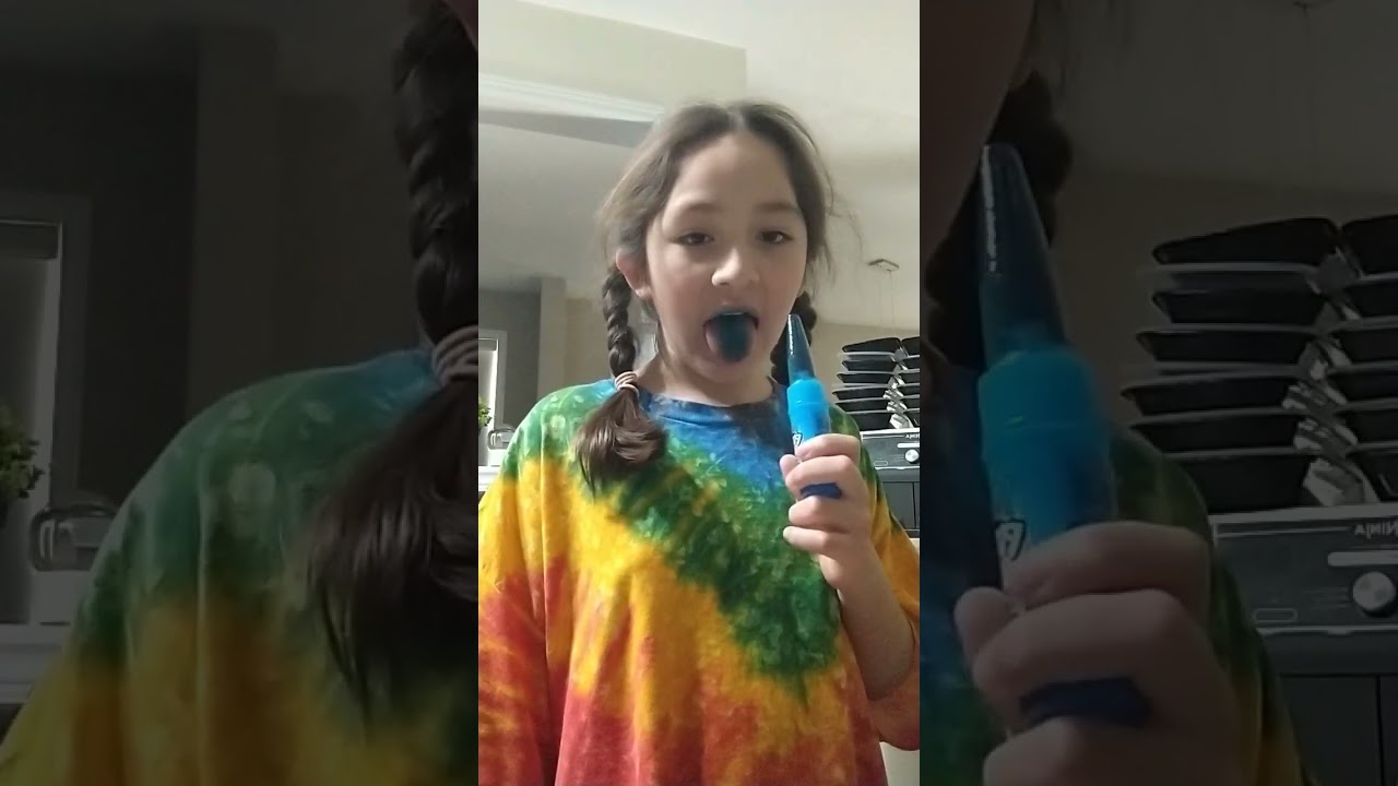 wow that's push pop candy blue 💙💙🔵
