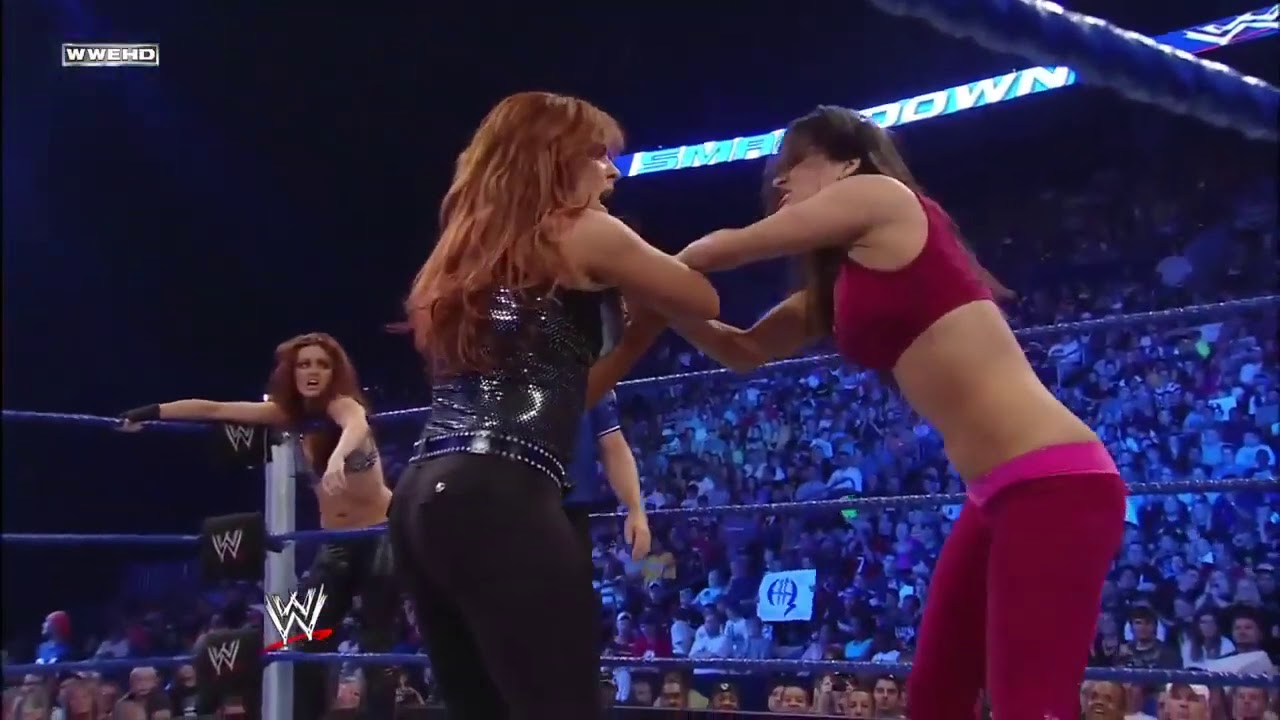 WWE Smackdown 2008 Maria and Brie Bella vs Natalya and Victoria