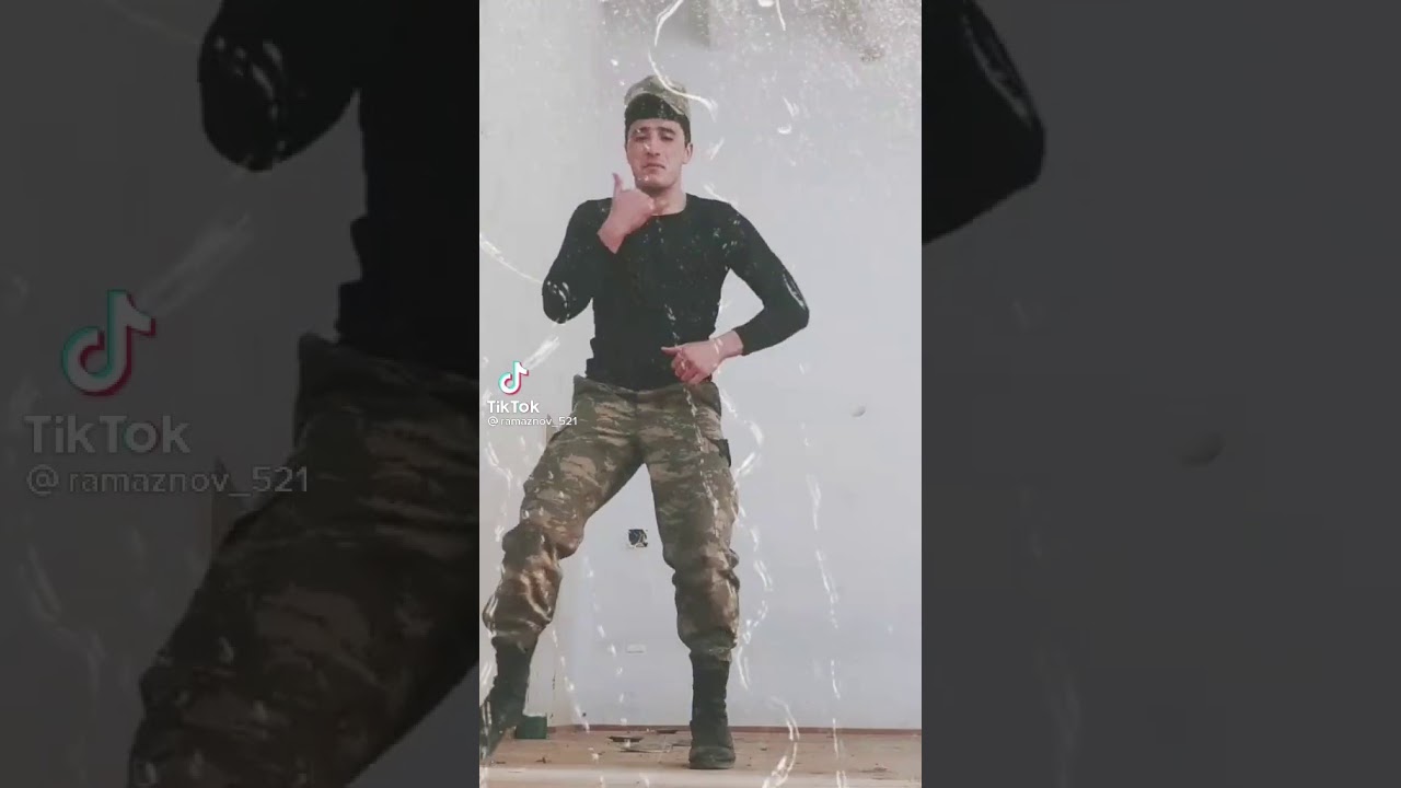 Çıxarmı yadımdan səni sevirəm dediyin
