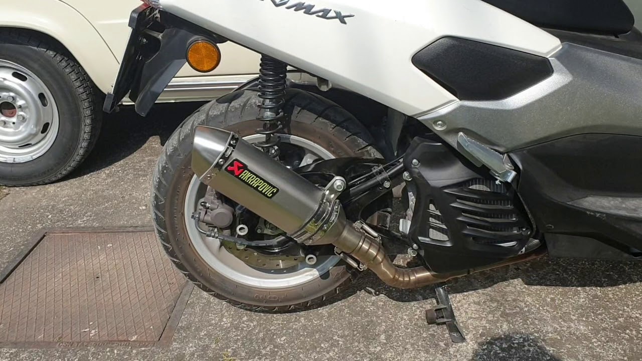 Yamaha N Max 125 - fake akrapovic exhaust