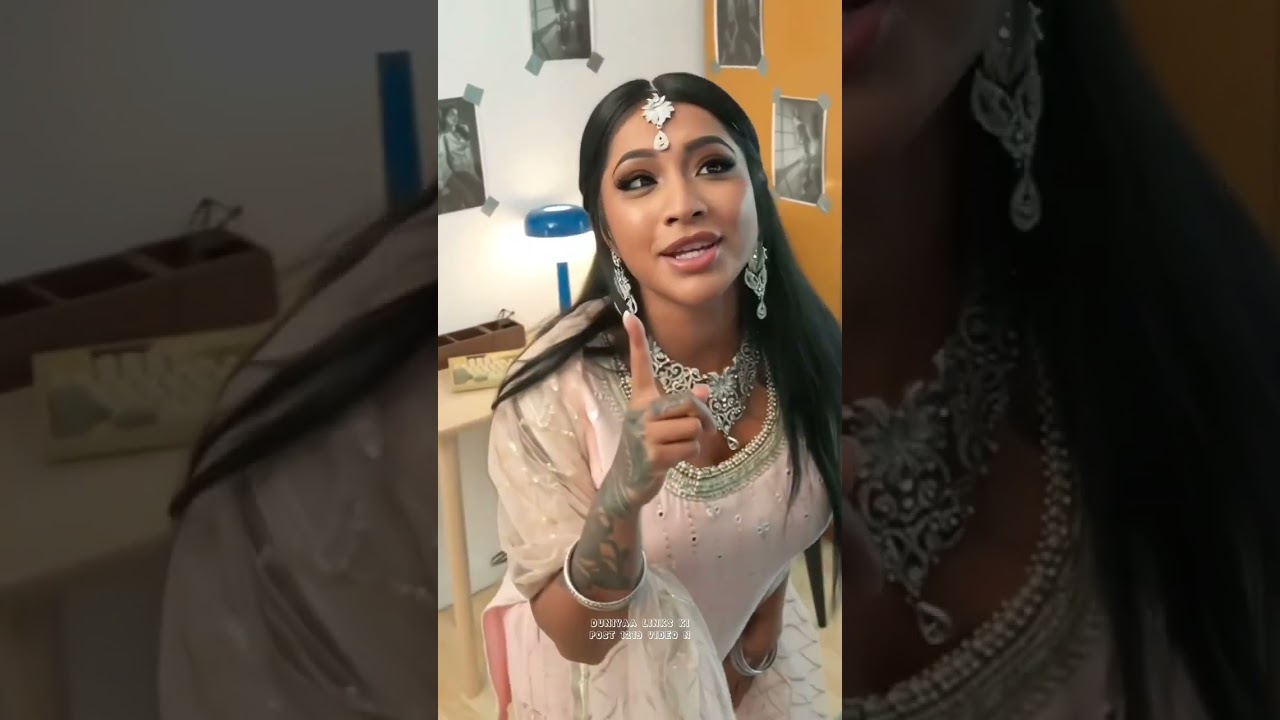 yasmina-khan     ™‌‌ ‍