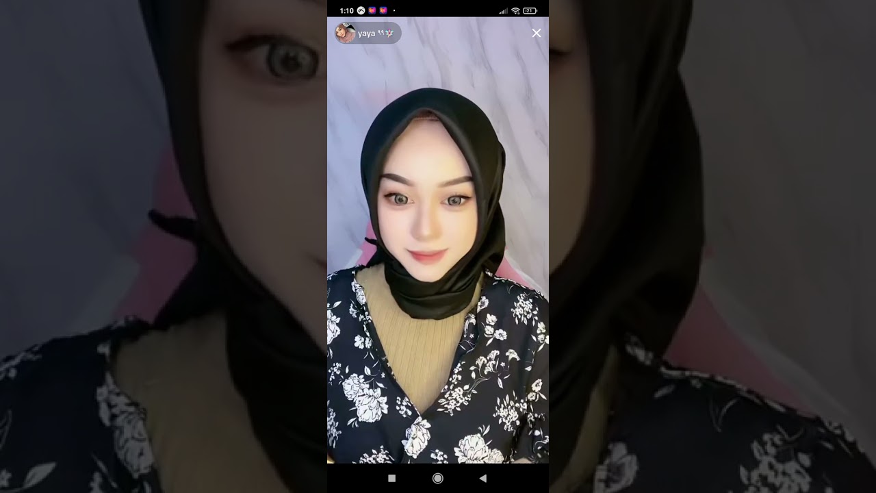 Yaya live jilbab montok
