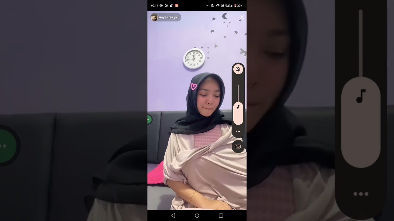 yayarasyid pamer body hot #yayasanamaniarrasyid #live #tiktok #halu #fyp