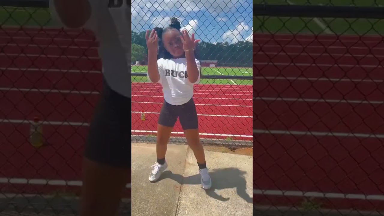 ZARIAH GOT THE MOVES SHE KILLED IT 🔥🔥 #buck #buckchallenge #dakotanicole